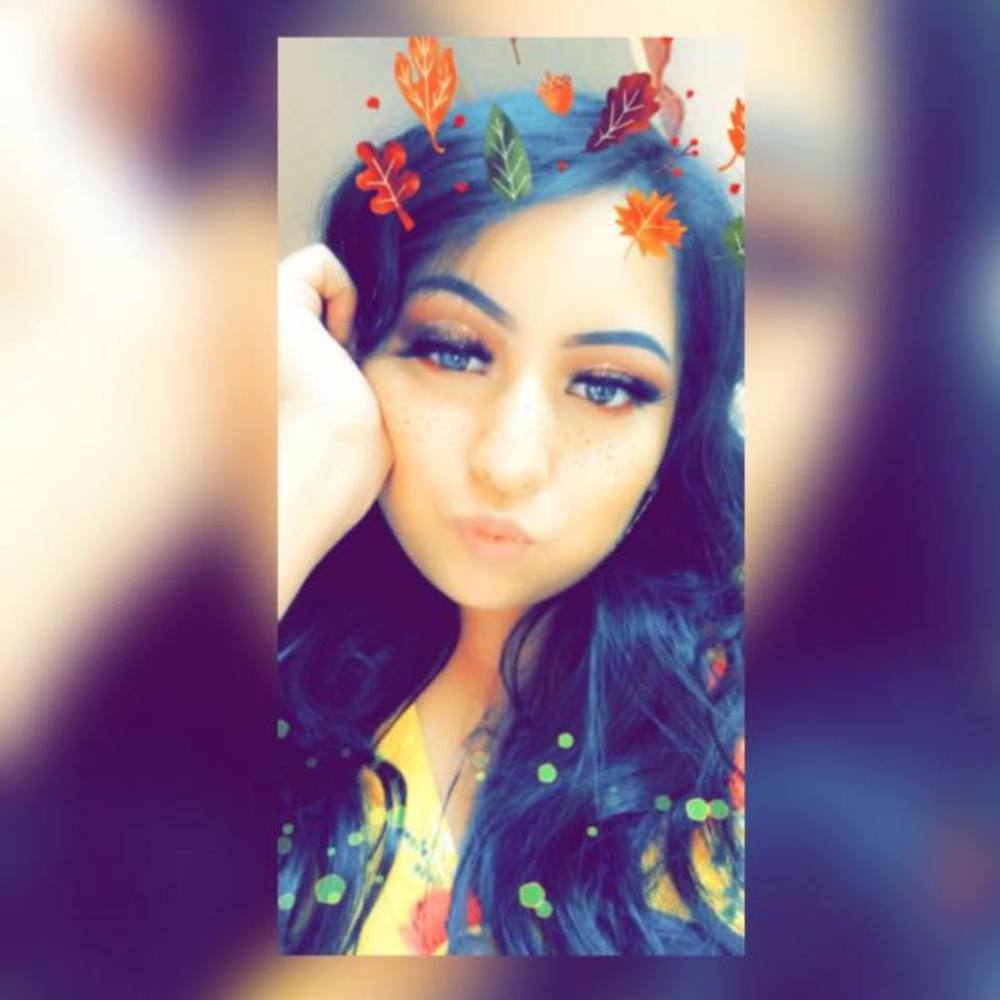 Meet your Posher, Daniela